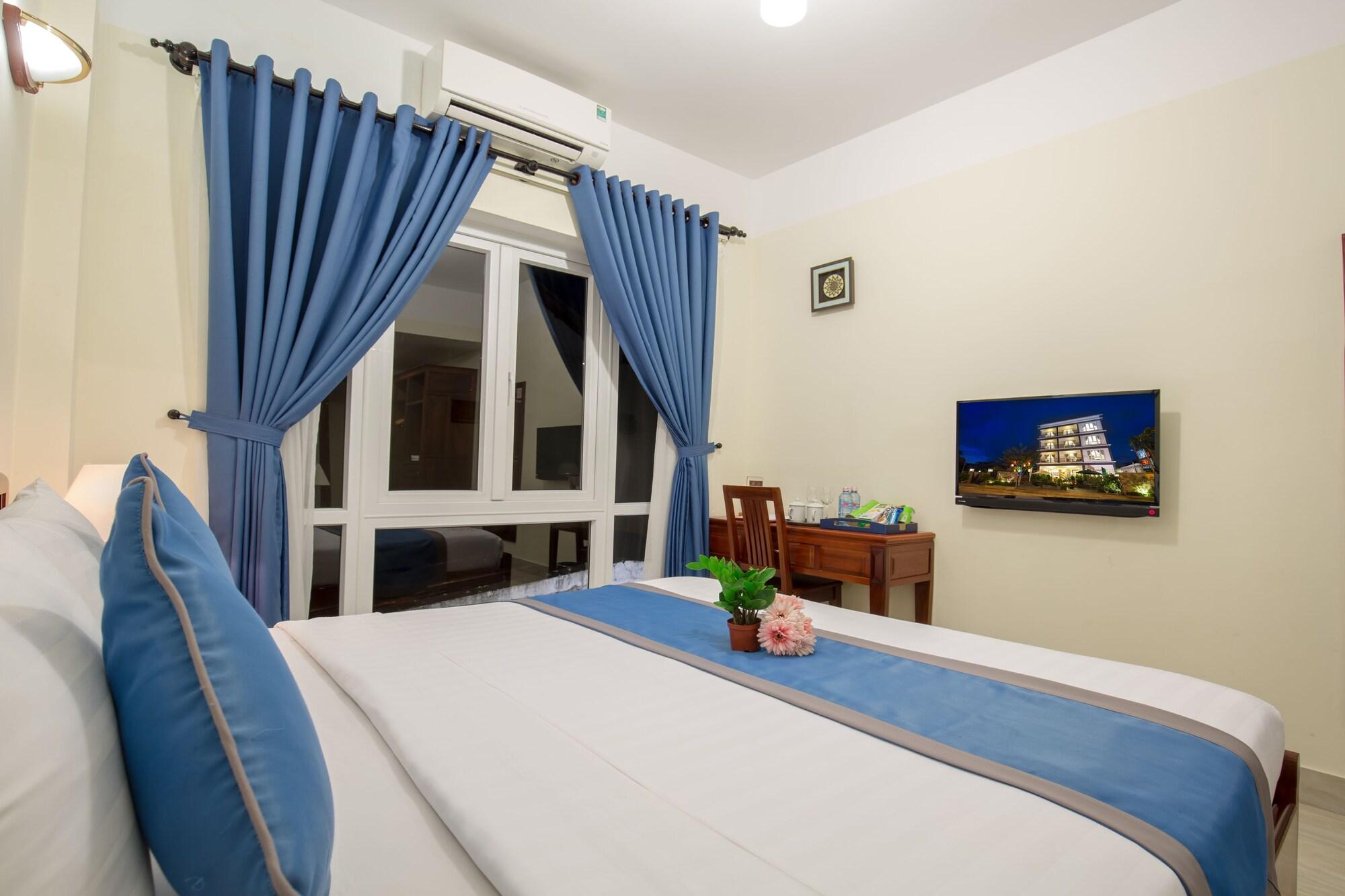 Prince Hotel Hoi An Esterno foto