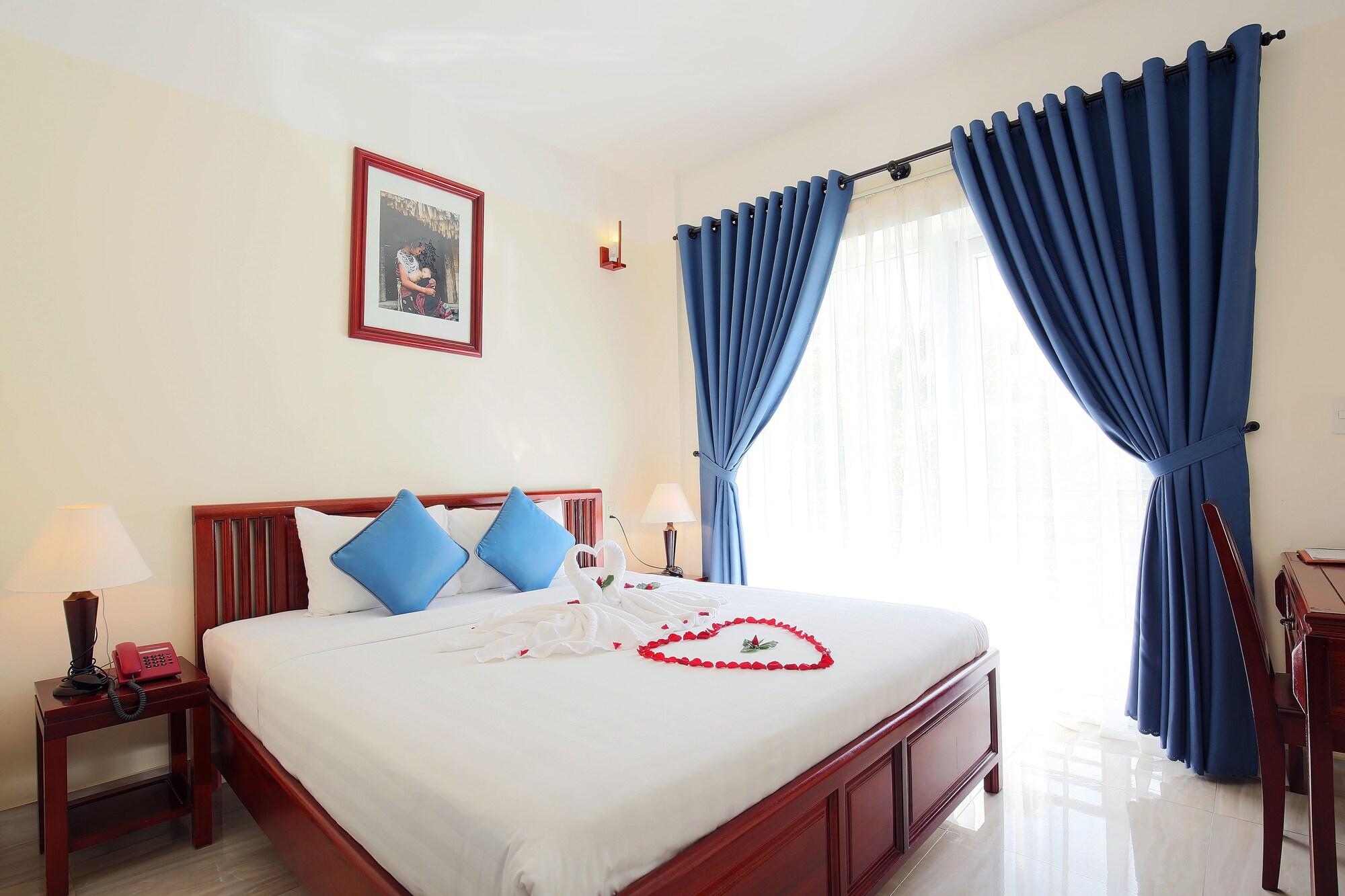 Prince Hotel Hoi An Esterno foto