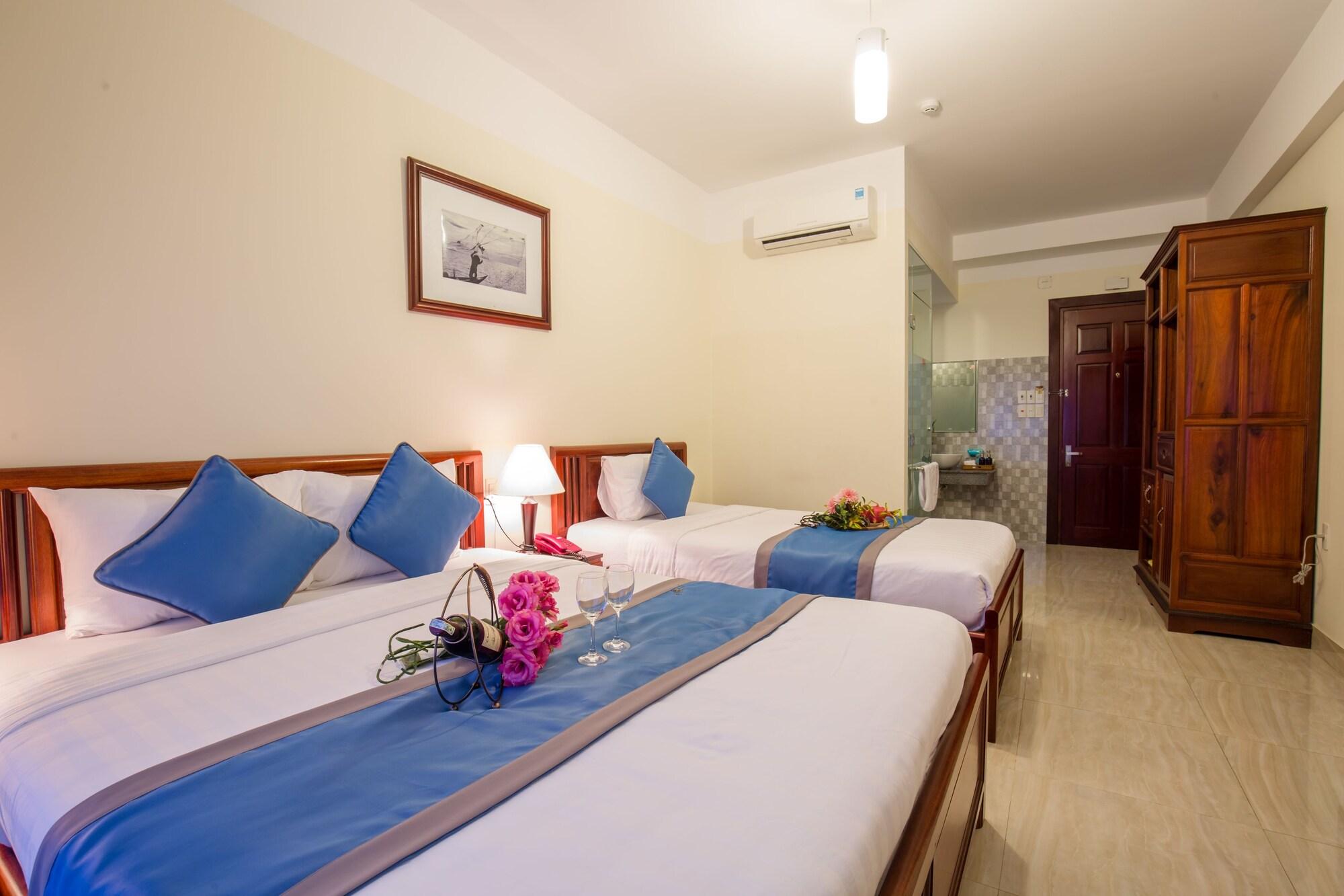 Prince Hotel Hoi An Esterno foto