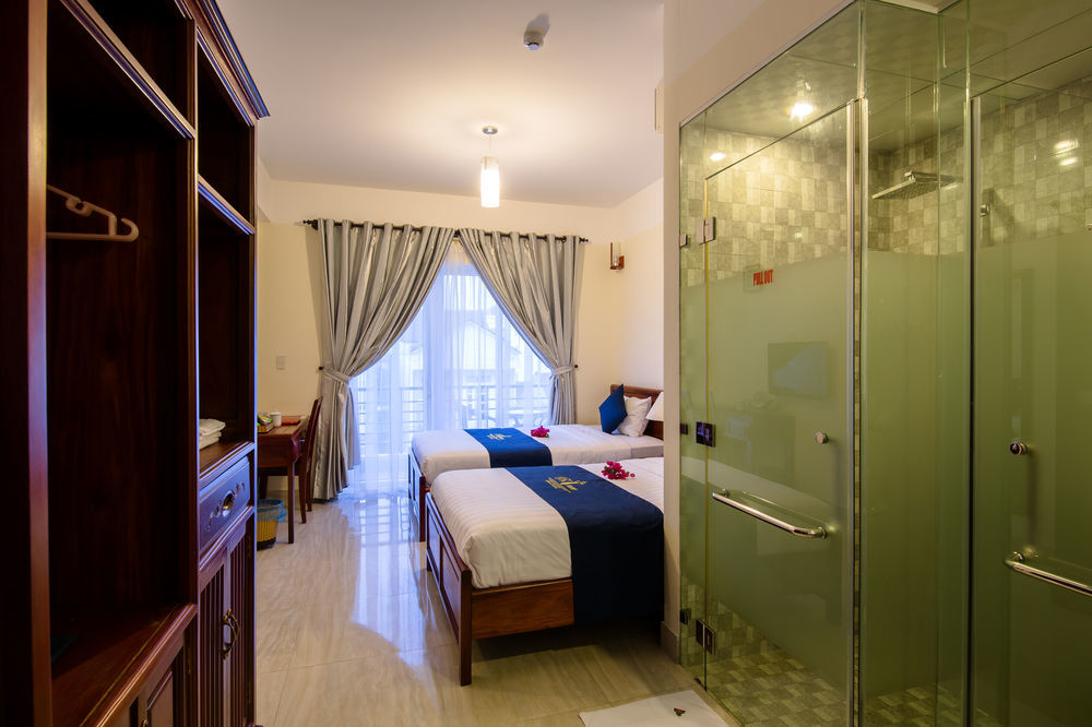 Prince Hotel Hoi An Esterno foto