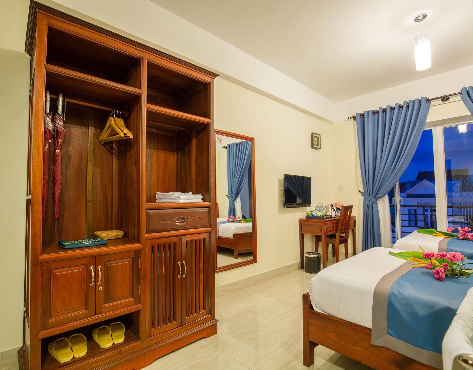 Prince Hotel Hoi An Esterno foto