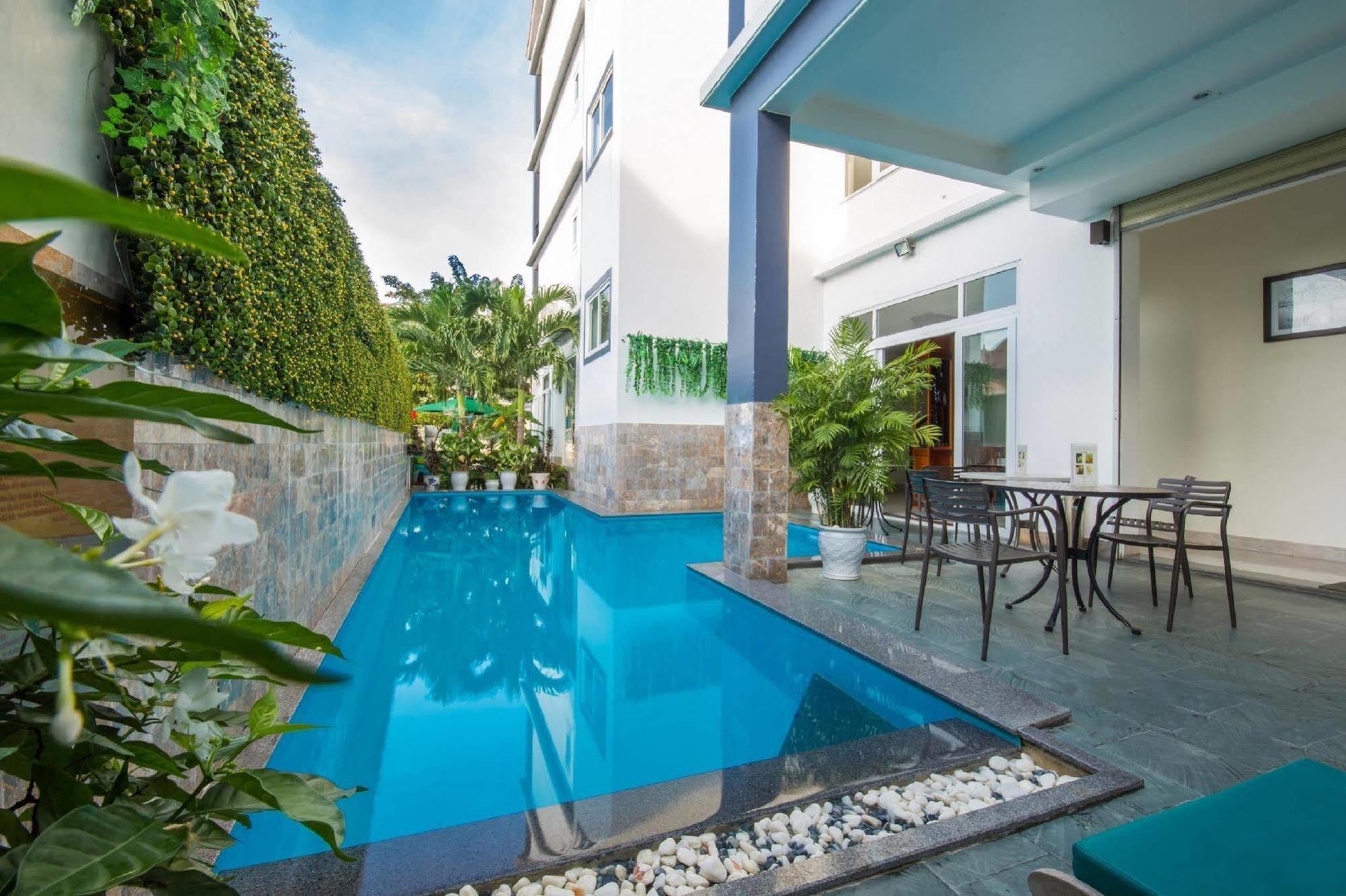 Prince Hotel Hoi An Esterno foto