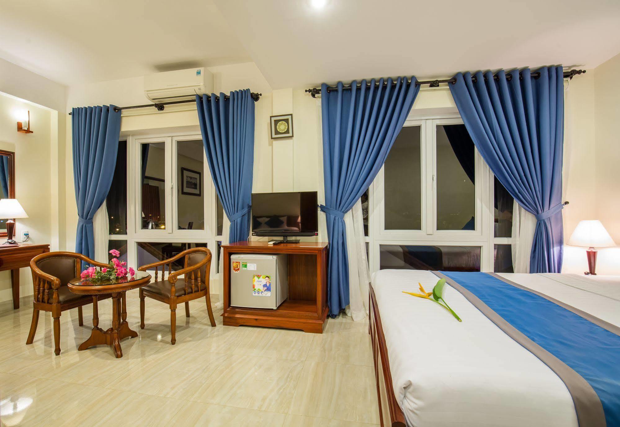 Prince Hotel Hoi An Esterno foto